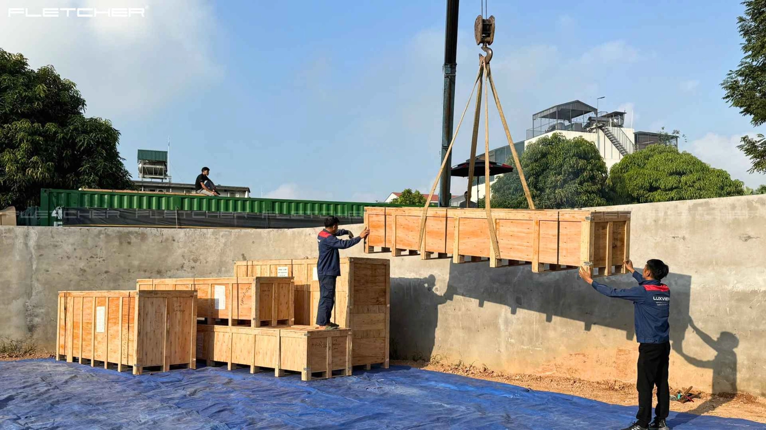 Thi công hệ cửa nhôm Fletcher tại công trình